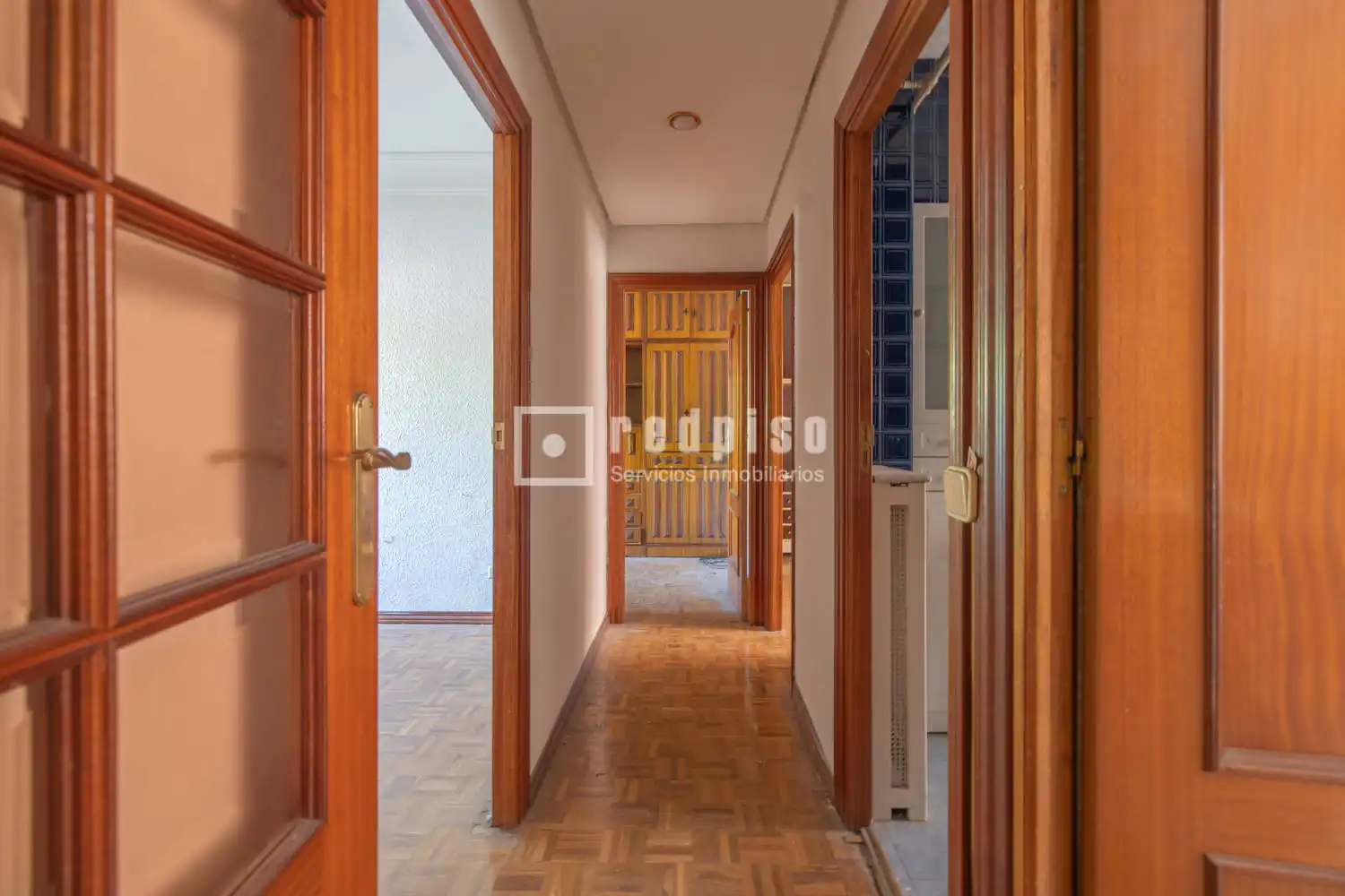 Piso en venta en Madrid con Calefacción, Parquet y Terraza