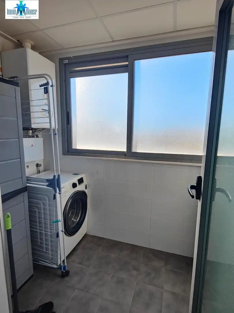 Badezimmer von Wohnung zum Verkauf in Albacete mit Klimaanlage, Heizung und Abstellraum