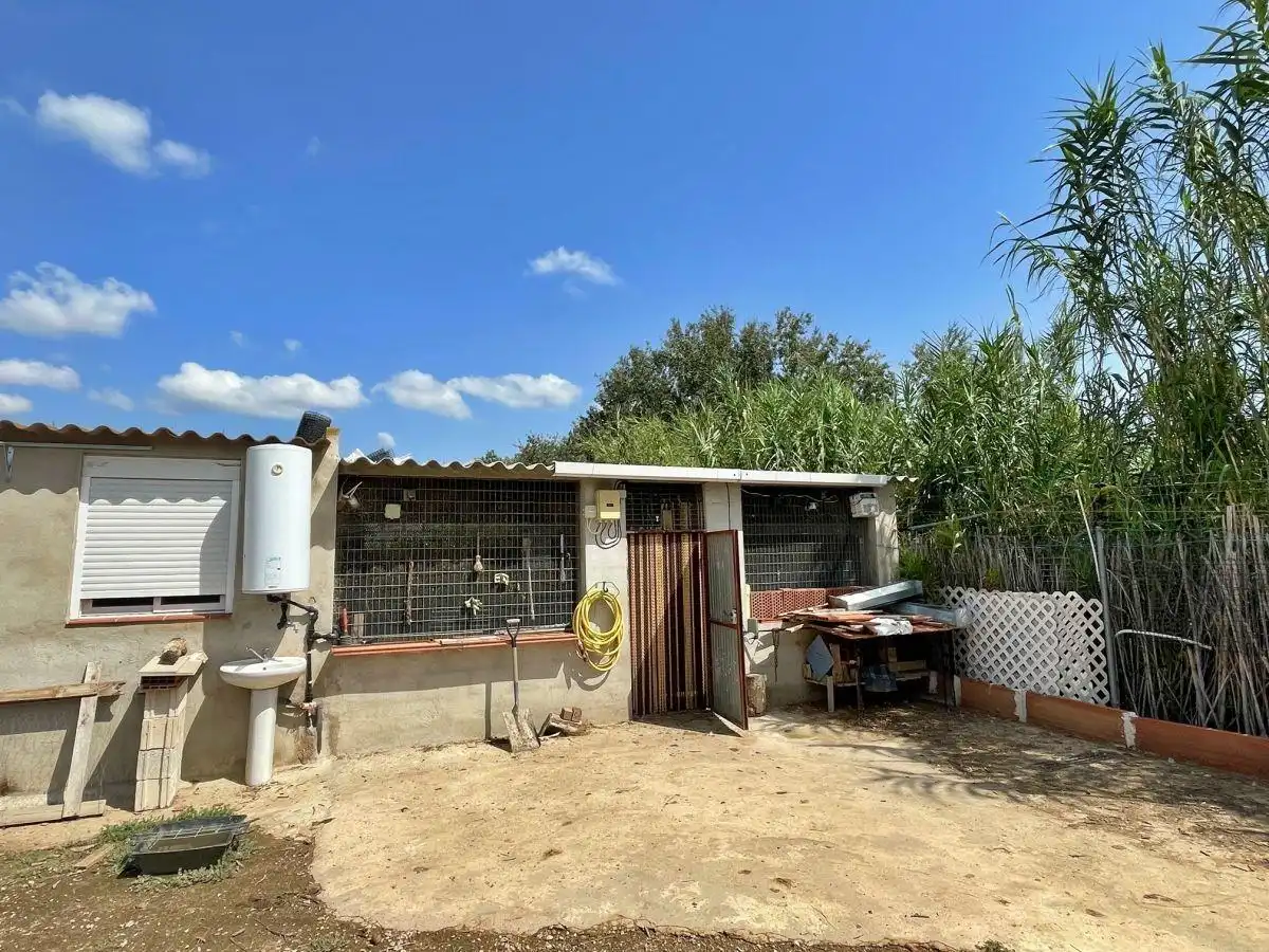 Country house zum Verkauf in Tortosa mit Klimaanlage, Heizung und Privatgarten