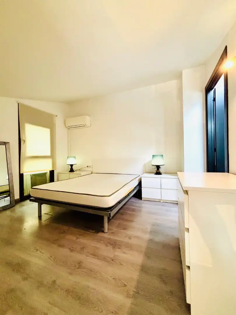 Bedroom of Duplexes for sale in Girona  with Air Conditioner, Heating and Parquet flooring