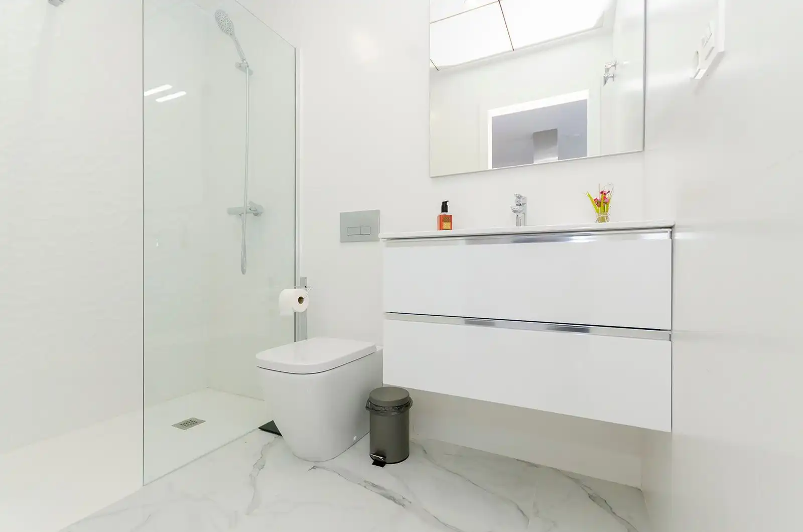 Baño de Casa o chalet en venta en Torrevieja con Aire acondicionado, Jardín privado y Terraza
