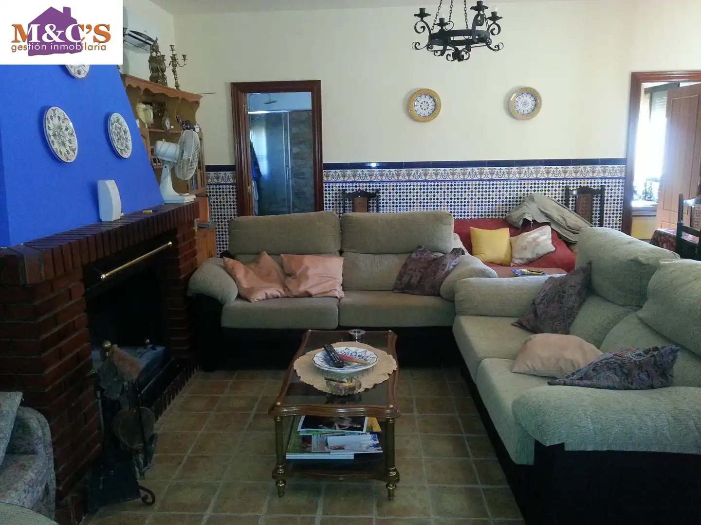 Sala de estar de Casa o chalet en venta en Aldea del Rey con Aire acondicionado, Jardín privado y Trastero