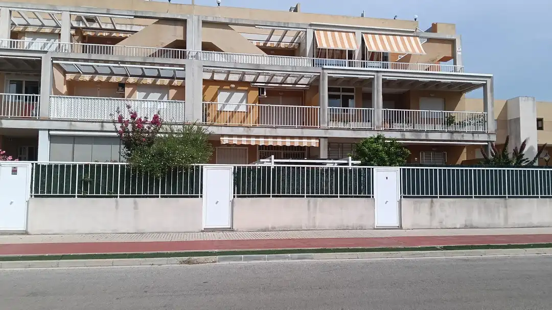 Appartement compact avec terrasse à vendre à Avinguda Arnau Bosquets 9, imagen 8