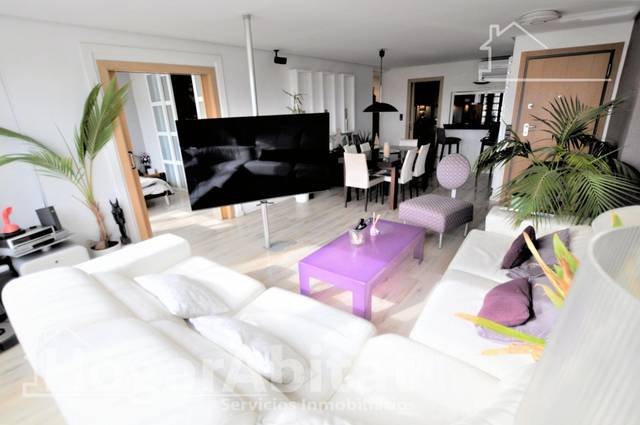 Piso en Venta en Avenida Pío XII en Barrio de Campanar