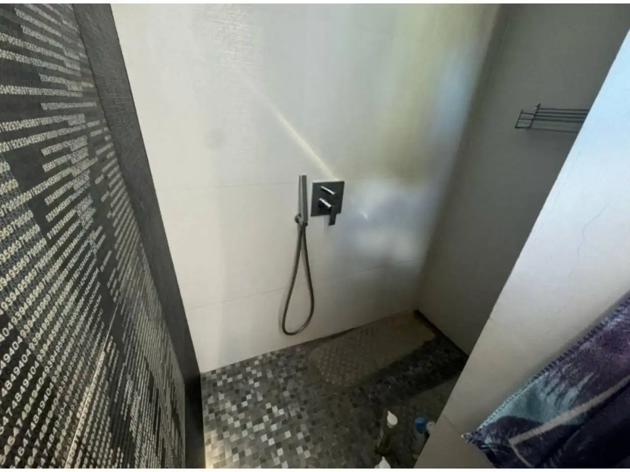 Bany de Casa o xalet en venda en Riba-roja de Túria amb Aire condicionat, Calefacció i Jardí privat