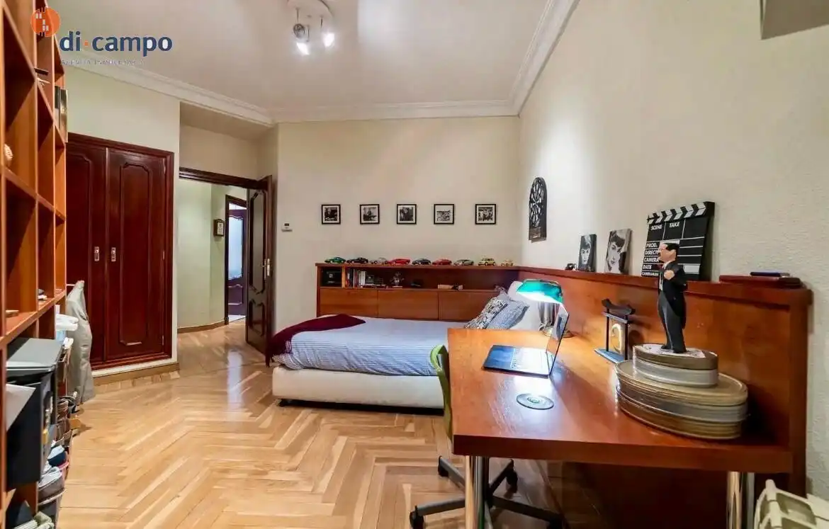 Bedroom of Flat for rent in Valladolid  with Heating