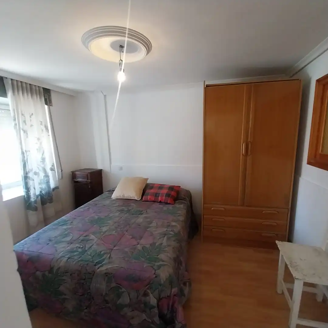 Dormitori de Casa o xalet en venda en Matapozuelos amb Calefacció, Jardí privat i Terrassa