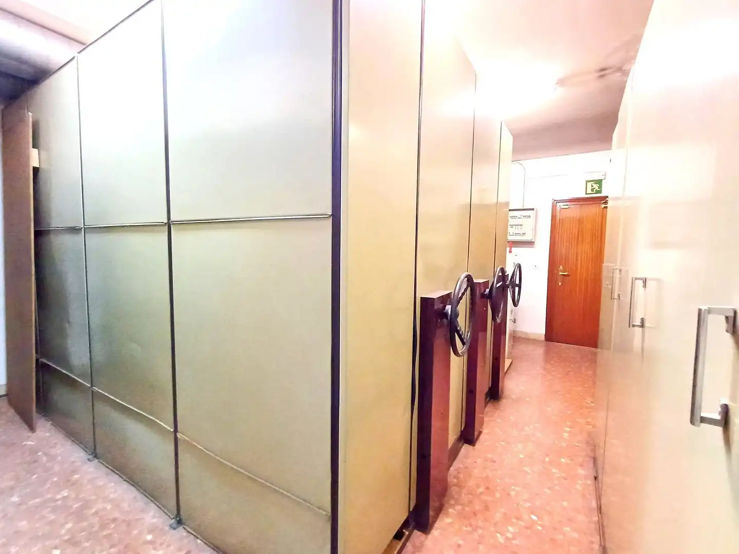 Oficina en venda en Bilbao  amb Calefacció