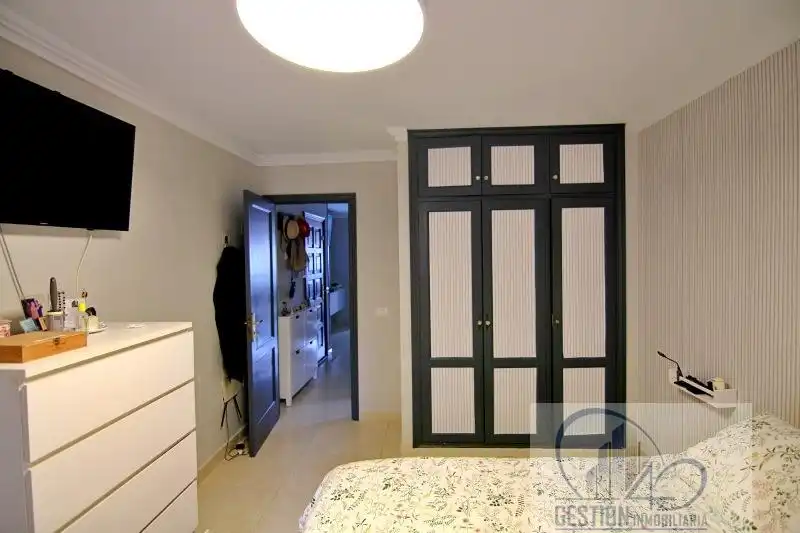 Habitación de Piso en venta en Los Silos con Terraza