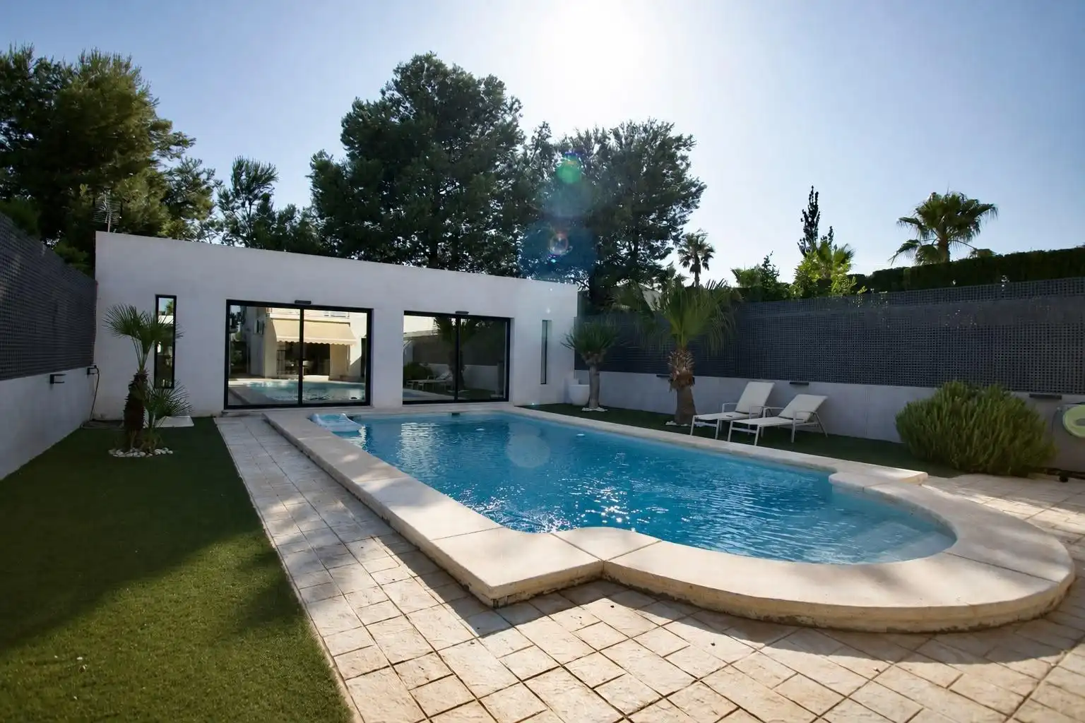 Swimming pool of Detached homes for sale in Monforte del Cid  with Air Conditioner, Private garden and Parquet flooring