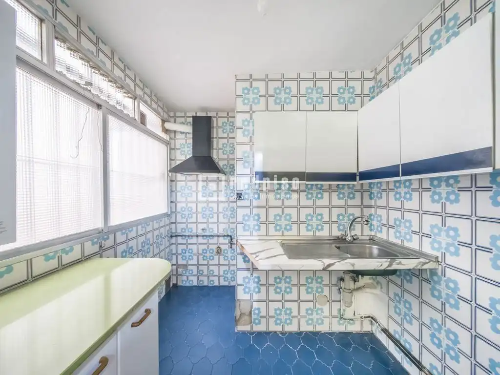 Cocina de Piso en venta en Madrid con Calefacción y Terraza