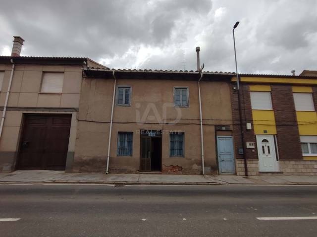 Edificio en Venta en Hospital de Órbigo