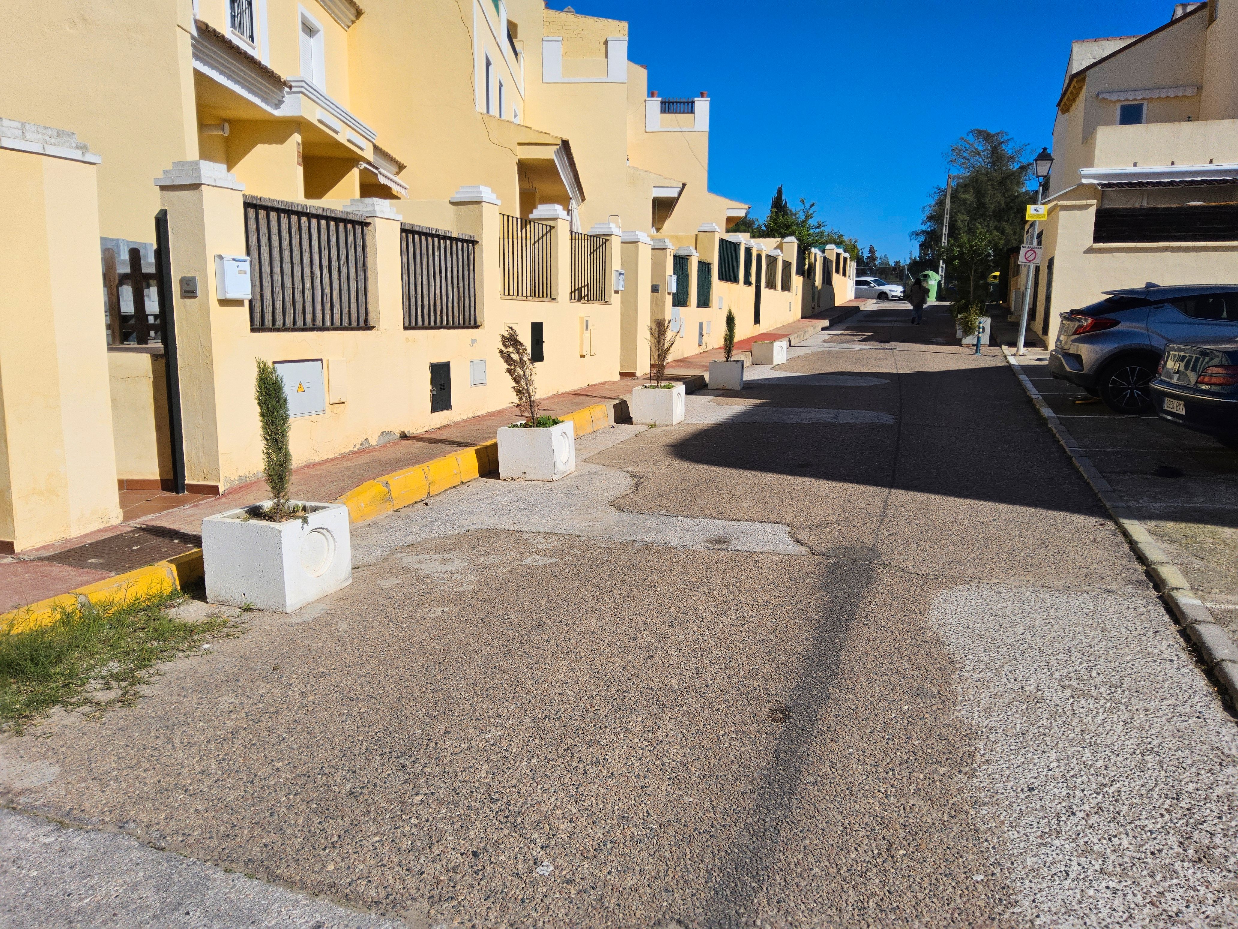 Exterior view of Single-family semi-detached for sale in Aznalcázar  with Balcony