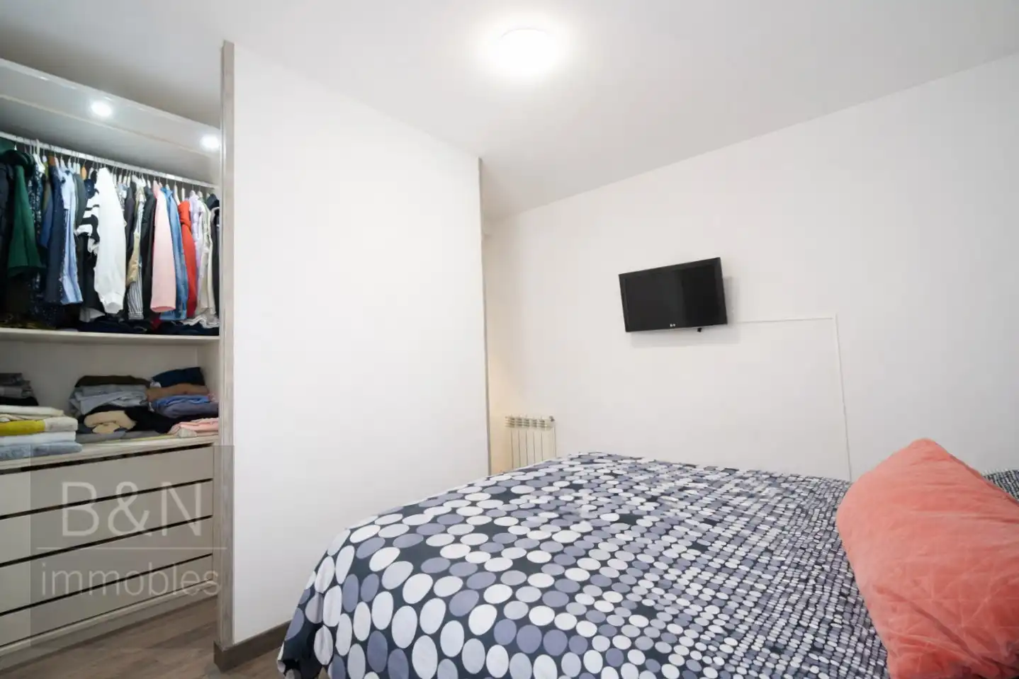Dormitori de Pis en venda en Terrassa amb Aire condicionat, Calefacció i Terrassa