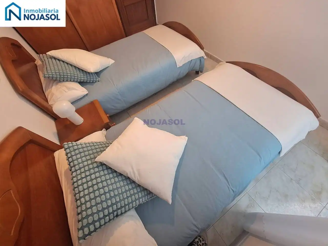 Habitación de Apartamento de alquiler en Noja con Calefacción, Terraza y Amueblado
