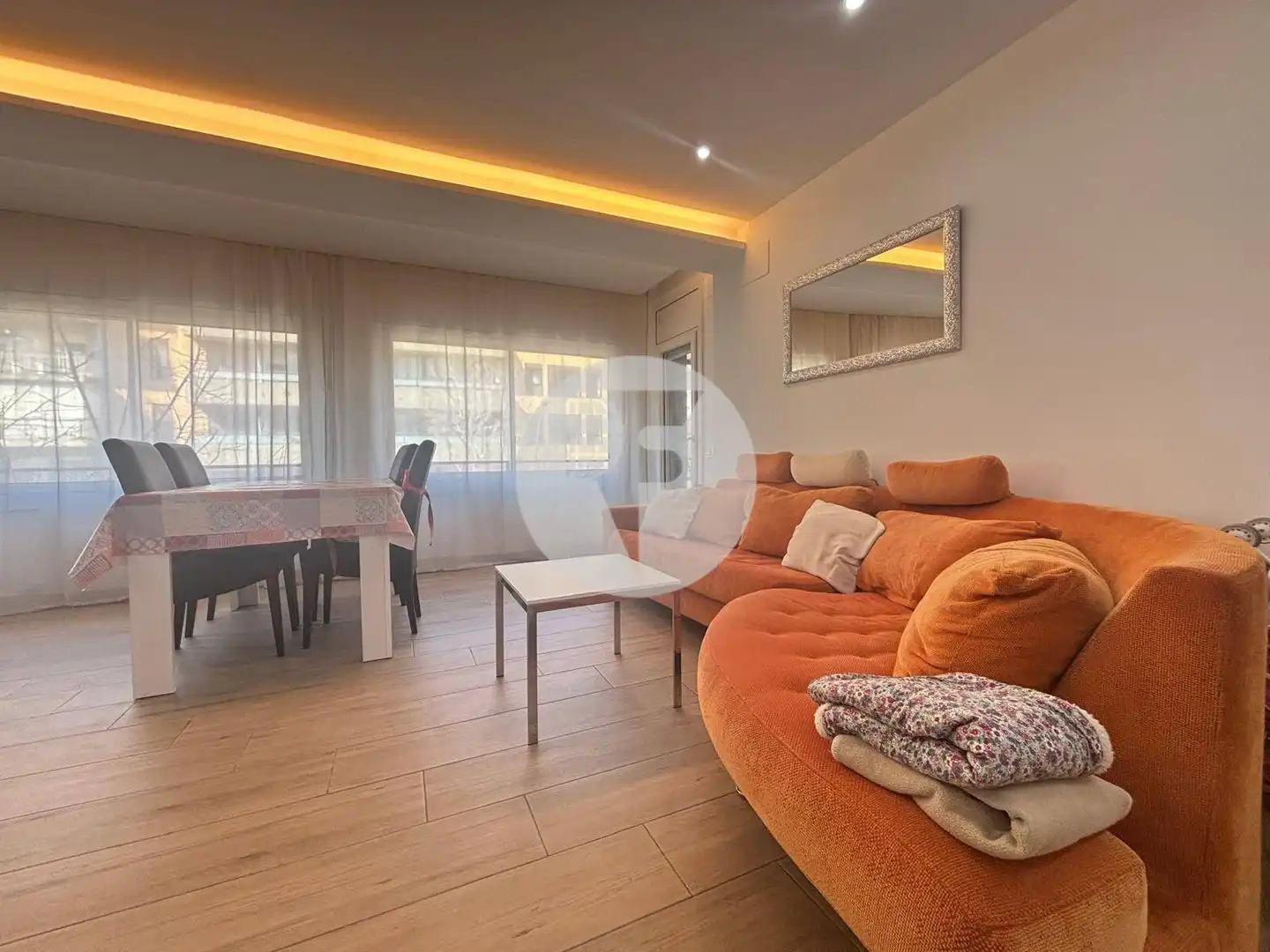 Living room of Flat for sale in Granollers  with Air Conditioner, Heating and Storage room