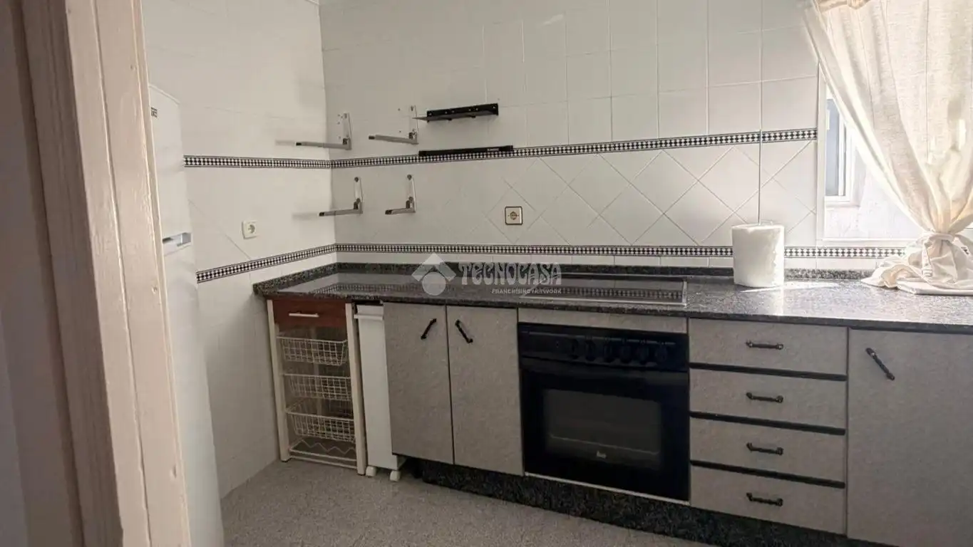 Cocina de Piso en venta en Chiclana de la Frontera