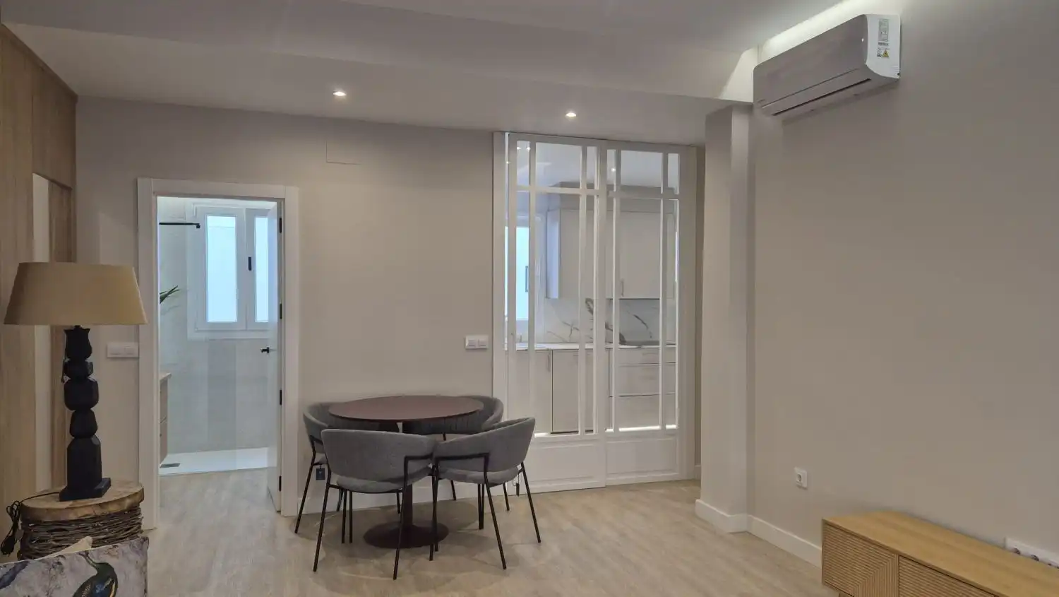 Menjador de Apartament en venda en Badajoz amb Aire condicionat, Calefacció i Terrassa