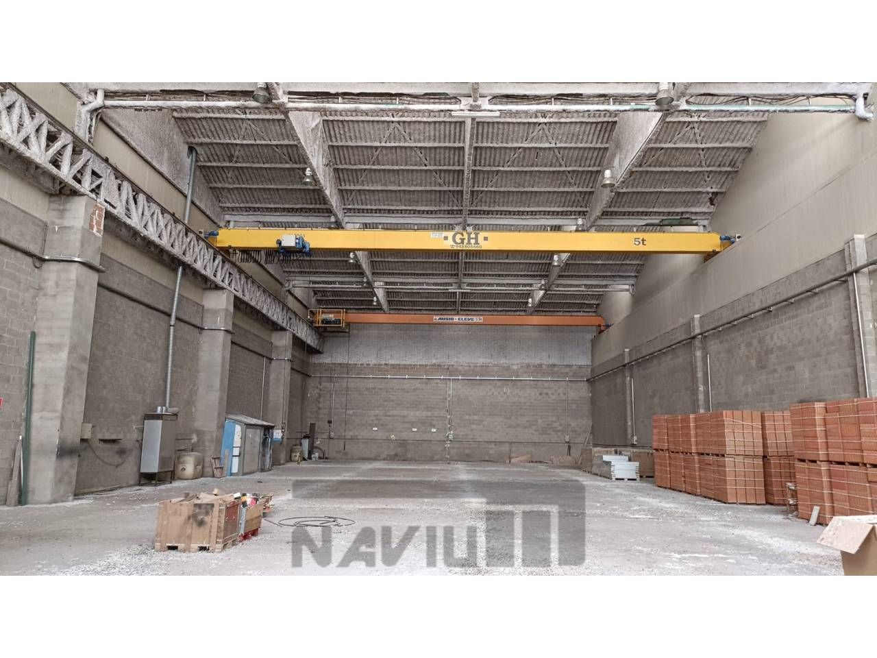 Nau industrial en venda en Guadalajara Capital amb Alarma