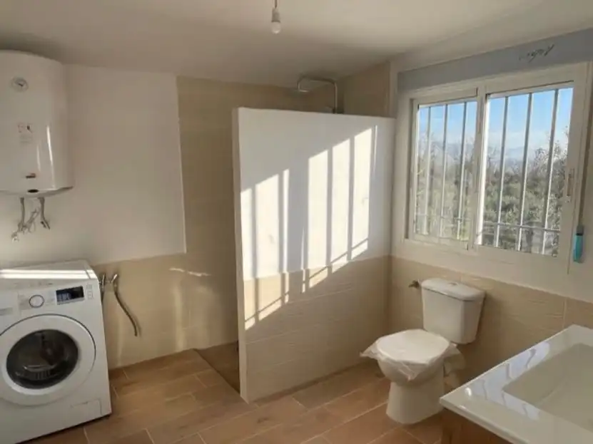 Bathroom of Land for sale in Plasencia