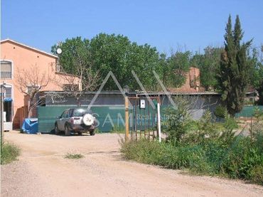 Casa con giardino in vendita a Barri Antic