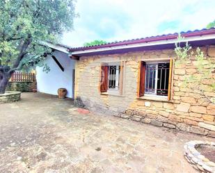 Vista exterior de Casa o xalet en venda en Talamanca amb Terrassa