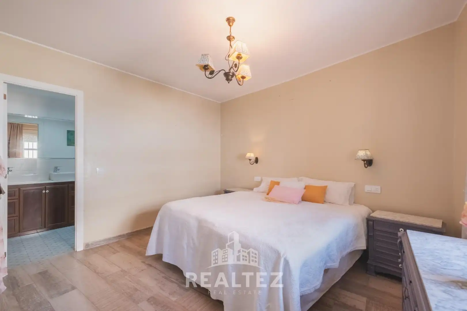 Schlafzimmer von Haus oder Chalet zum Verkauf in Jerez de la Frontera mit Klimaanlage, Heizung und Terrasse