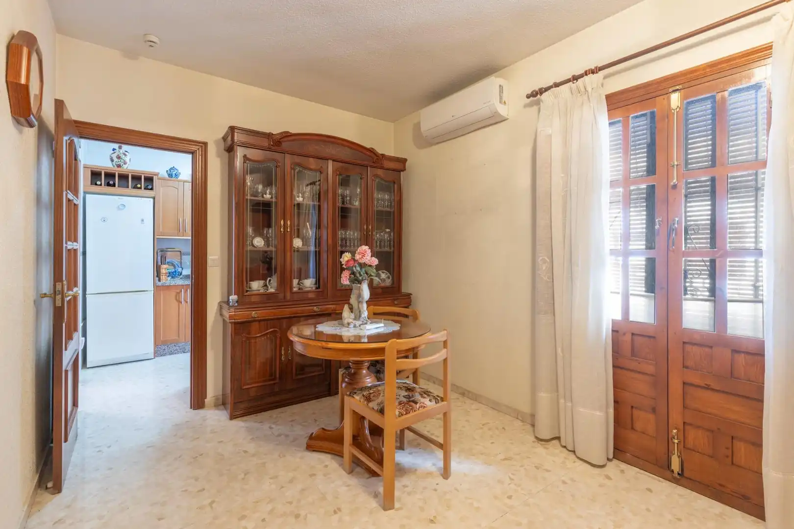 Dining room of Houses for sale in Granada