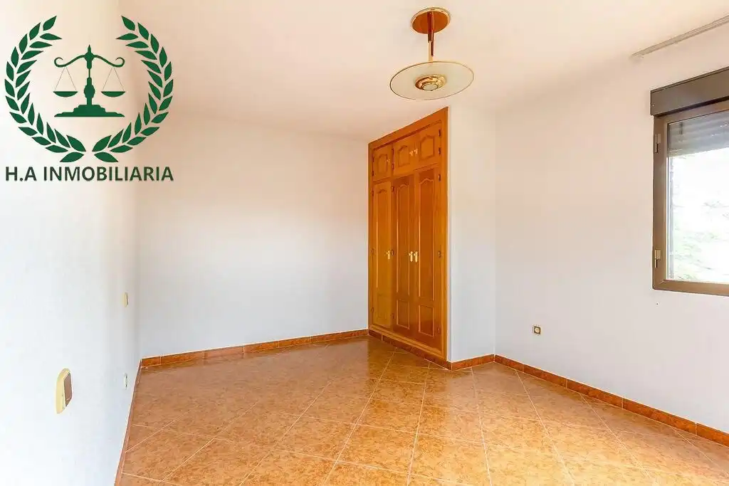 Exterior view of Houses for sale in Pedrezuela  with Air Conditioner, Heating and Terrace