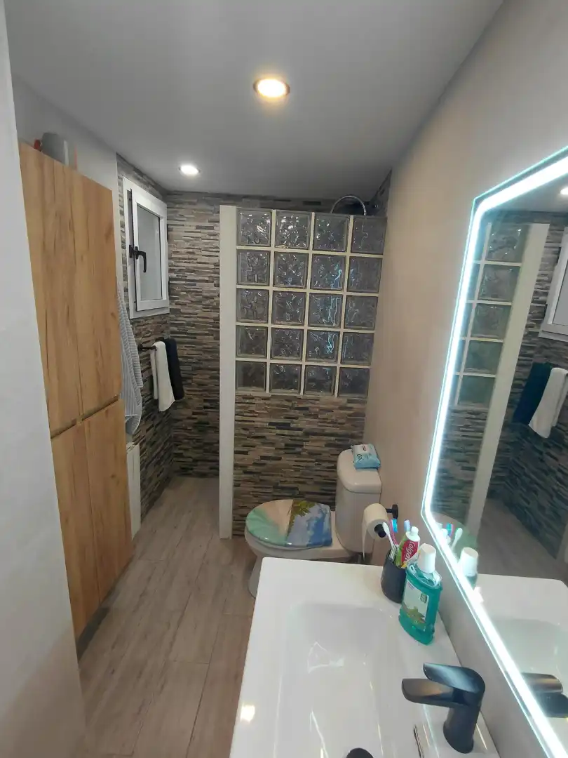 Baño de Piso en venta en El Vendrell con Aire acondicionado, Calefacción y Terraza