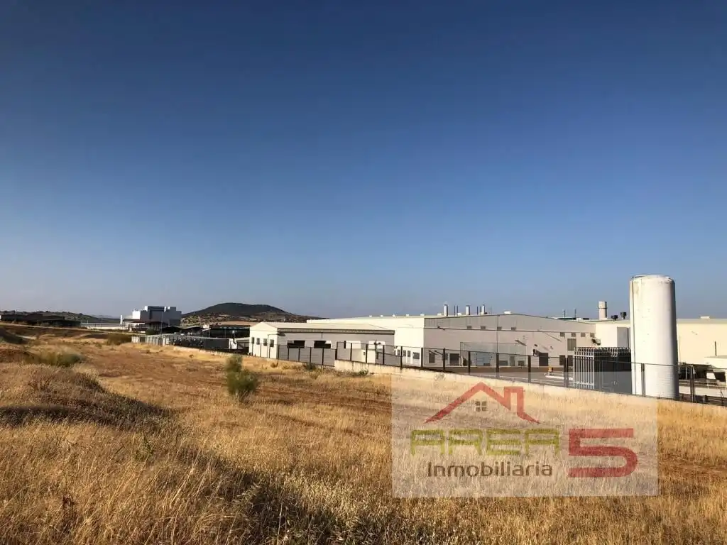 Exterior view of Industrial land for sale in Oeste