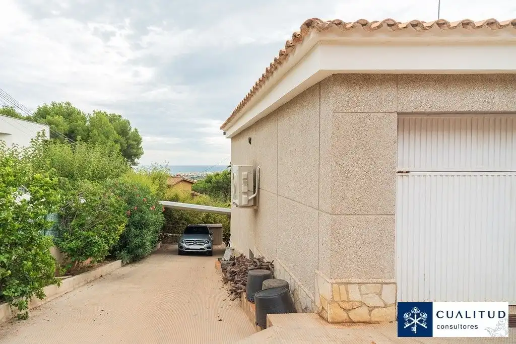 Vista exterior de Casa o xalet en venda en Benicasim / Benicàssim