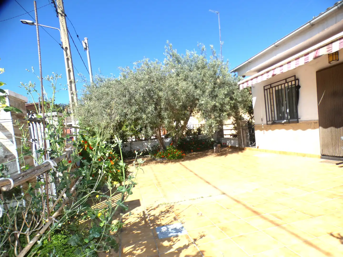 Jardín de Casa o chalet en venta en Terrassa con Aire acondicionado, Calefacción y Horno