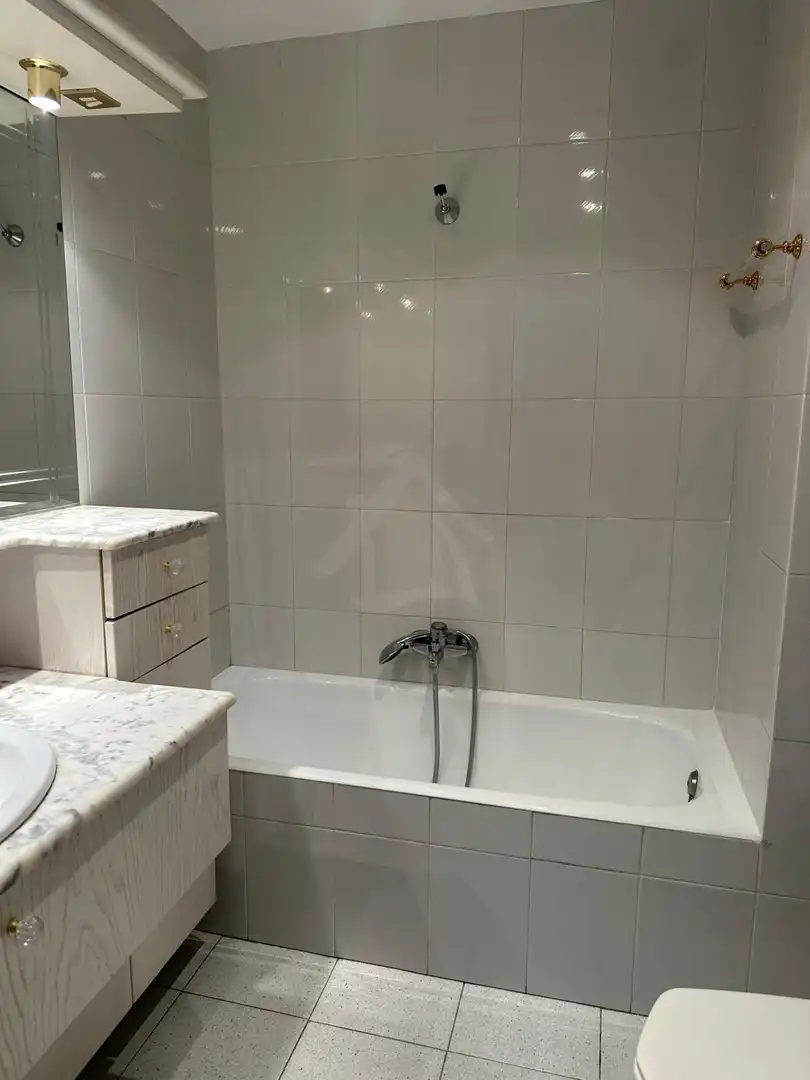 Bany de Casa adosada en venda en  Logroño amb Aire condicionat, Calefacció i Parquet