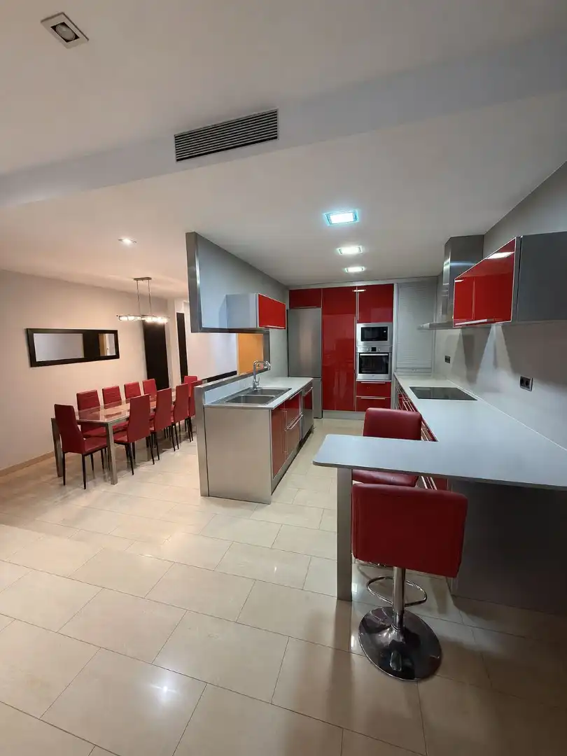 Cocina de Planta baja de alquiler en Gavà con Aire acondicionado, Terraza y Amueblado