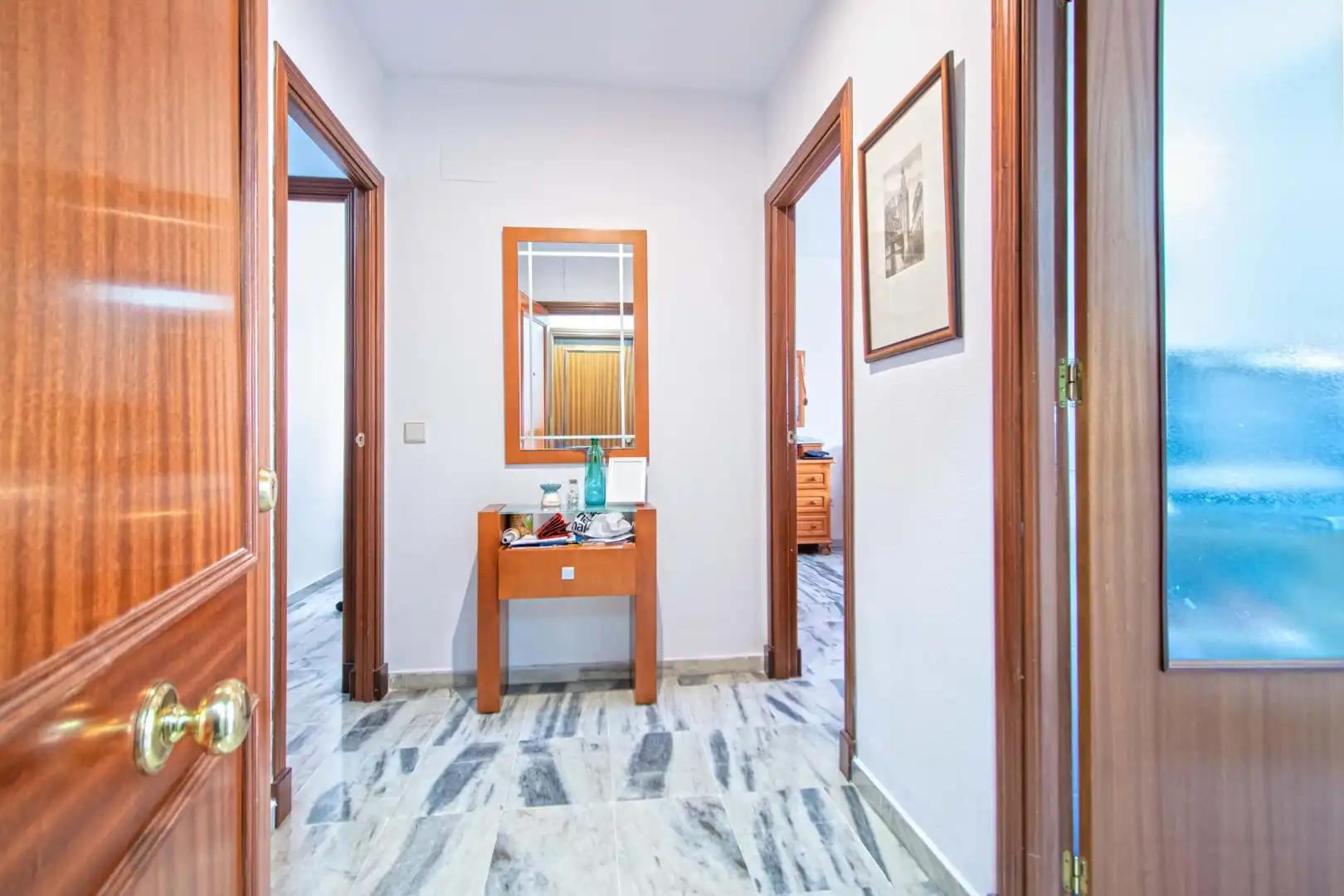 Wohnung zum Verkauf in Sevilla mit Klimaanlage und Abstellraum
