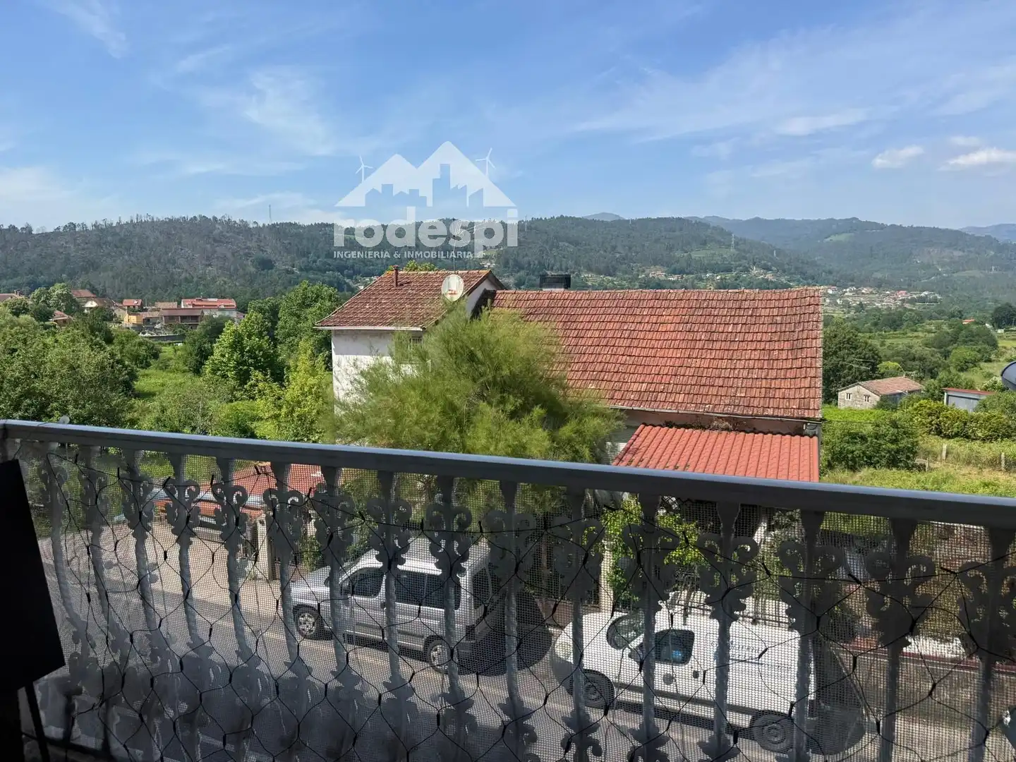 Außenansicht von Wohnung zum Verkauf in Mondariz mit Heizung, Terrasse und Abstellraum