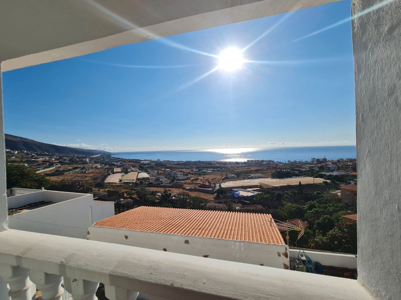 Vista exterior de Edifici en venda en Candelaria