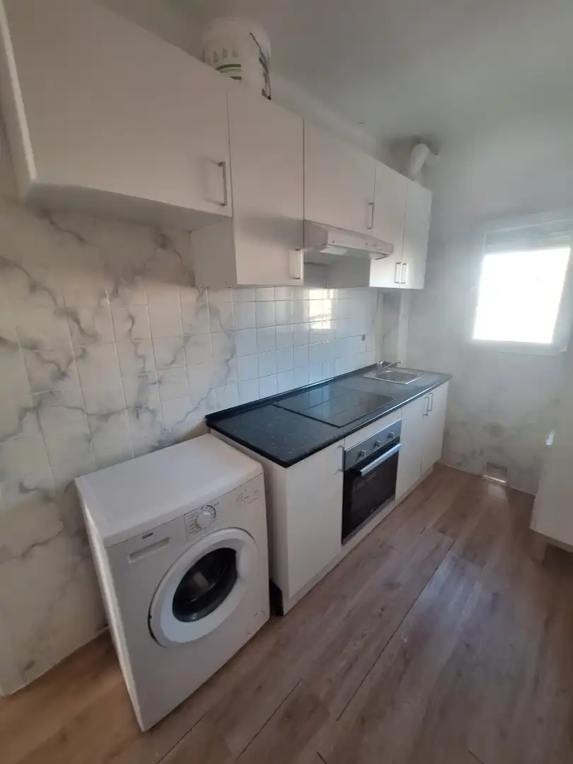 Küche von Wohnung zum Verkauf in Madrid mit Heizung und Ofen