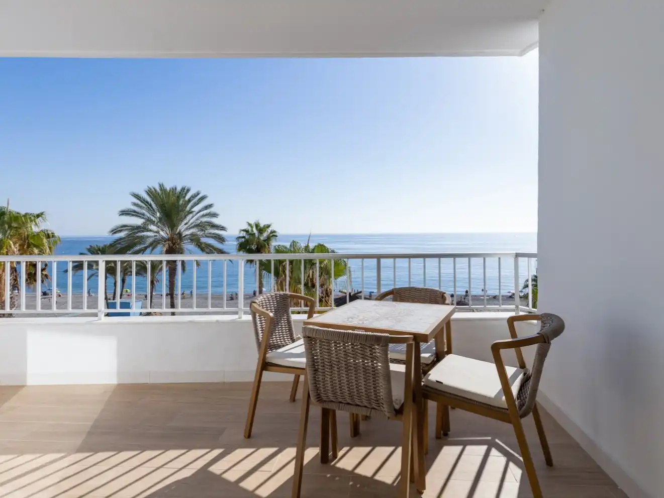 Terrace of Flat for rent in La Herradura