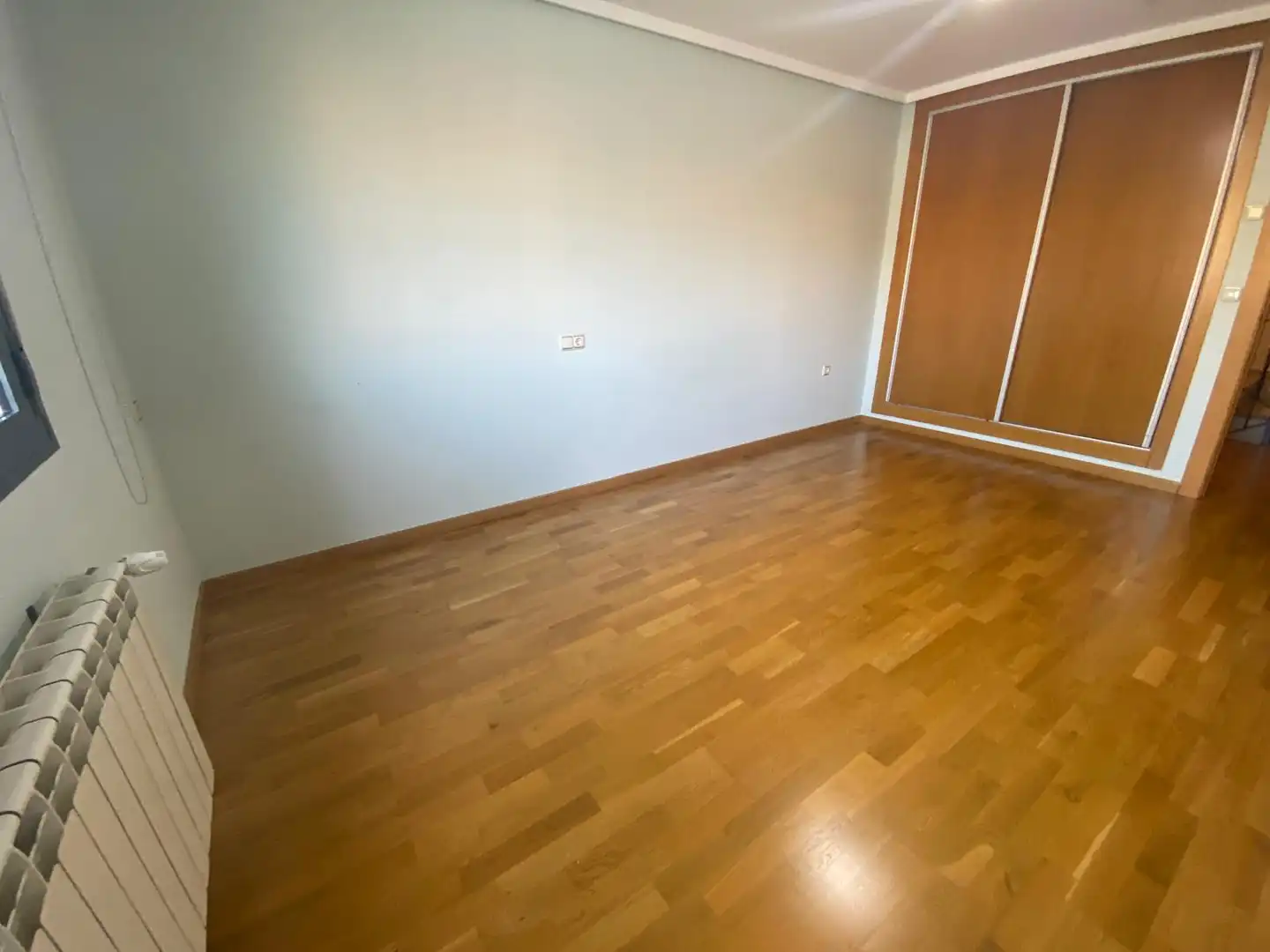 Bedroom of Detached homes for sale in Albacete  with Air Conditioner, Heating and Private garden