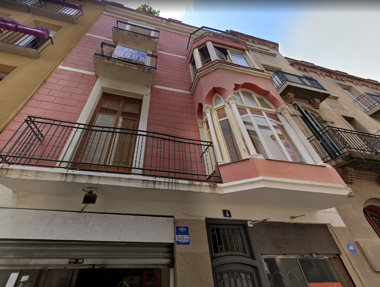 Vista exterior de Oficina en venda en Igualada