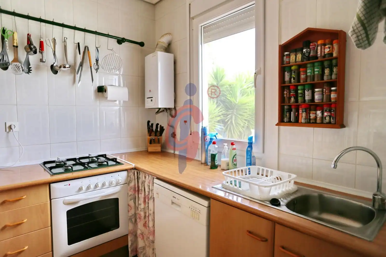 Küche von Haus oder Chalet zum Verkauf in Hondón de las Nieves / El Fondó de les Neus mit Privatgarten, Abstellraum und Schwimmbad