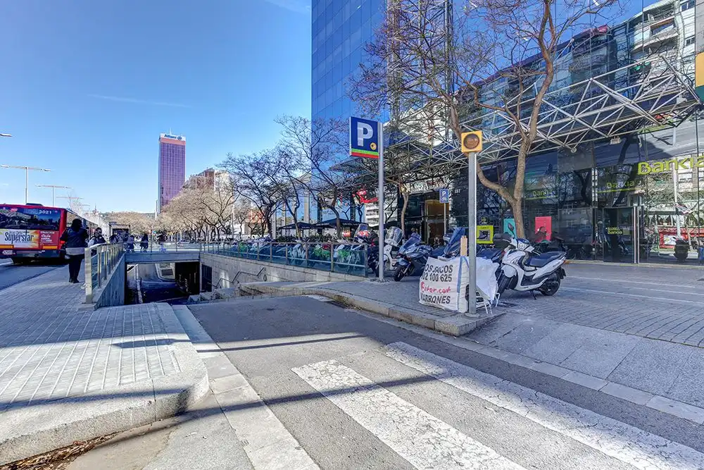 Außenansicht von Lagerraum zur Miete in Barcelona