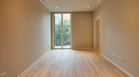 Foto 5 de Pis de lloguer a Carrer de València, 595, El Camp de l'Arpa del Clot, Barcelona