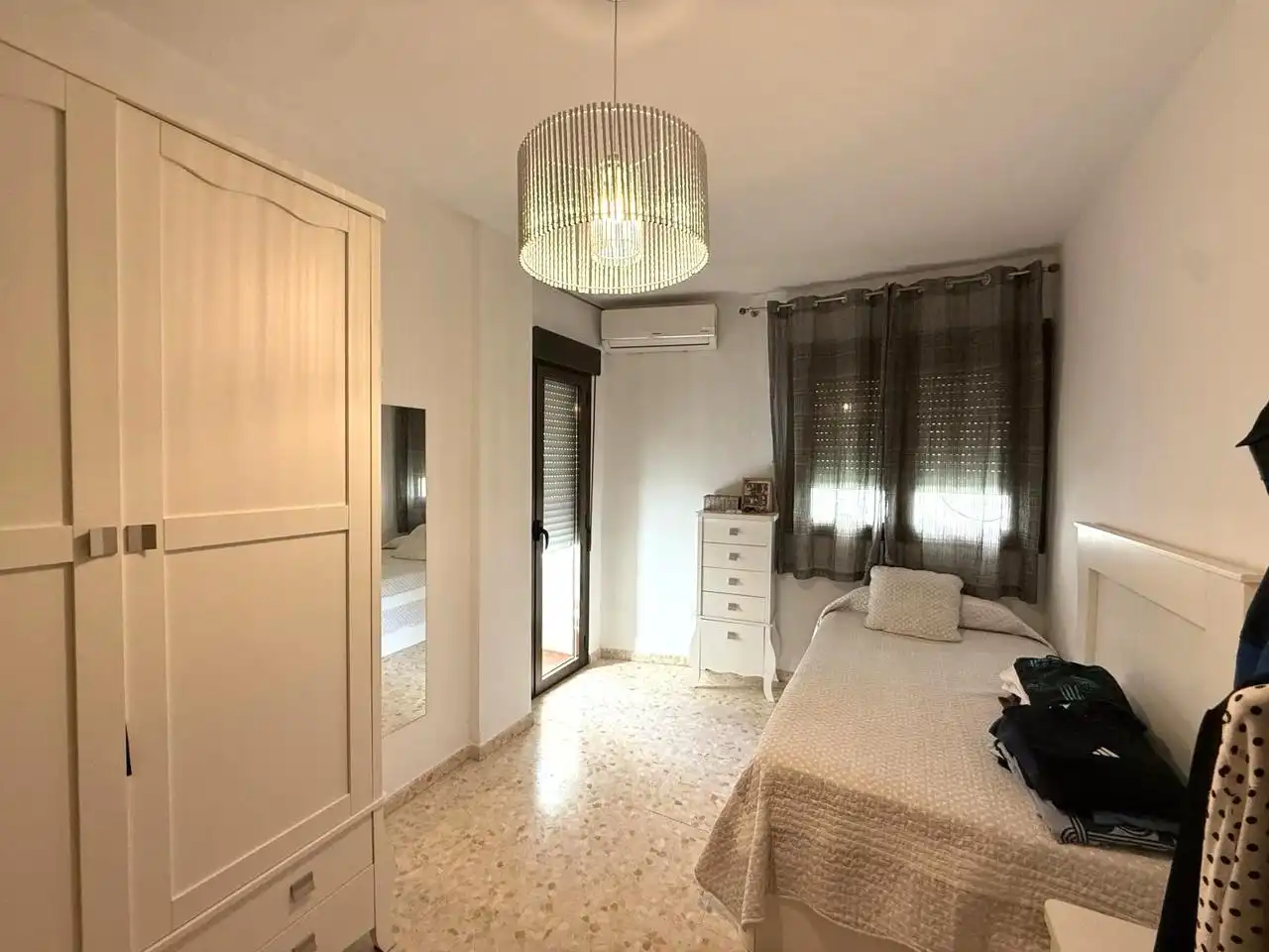Habitación de Piso en venta en Almendralejo con Aire acondicionado y Amueblado