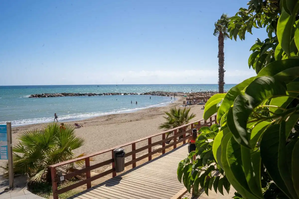 Vista exterior de Piso de alquiler en Marbella con Aire acondicionado, Calefacción y Amueblado