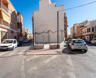 Vista exterior de Residencial en venda en  Almería Capital