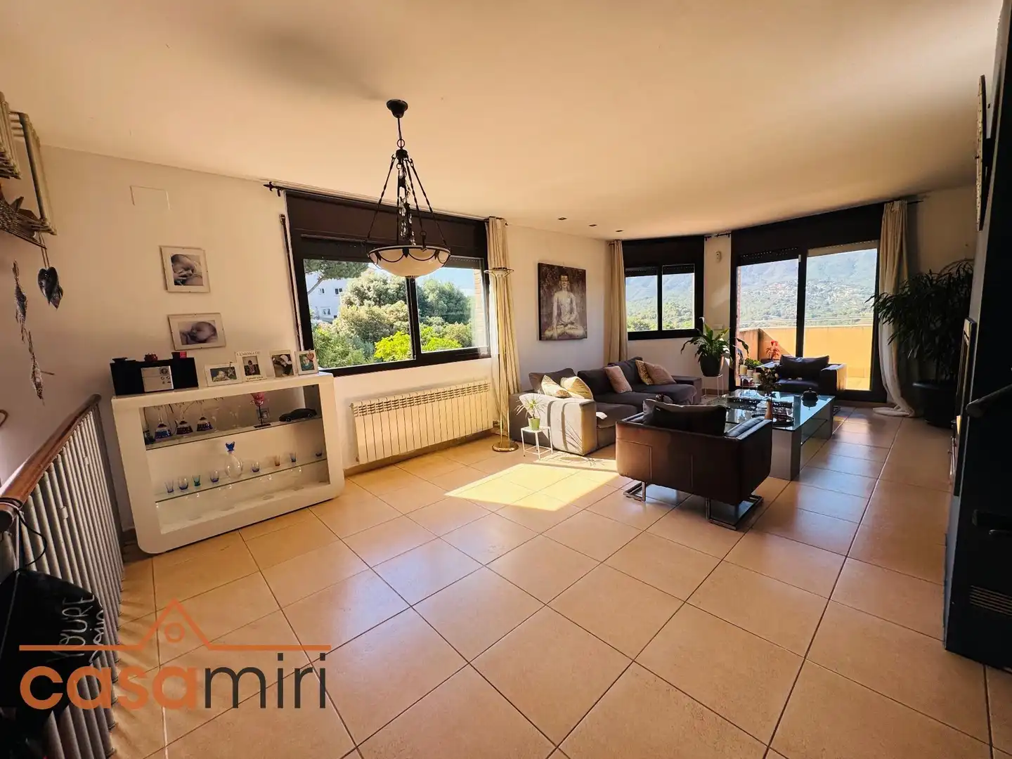 Sala de estar de Casa o chalet en venta en Sant Cebrià de Vallalta con Aire acondicionado, Calefacción y Jardín privado