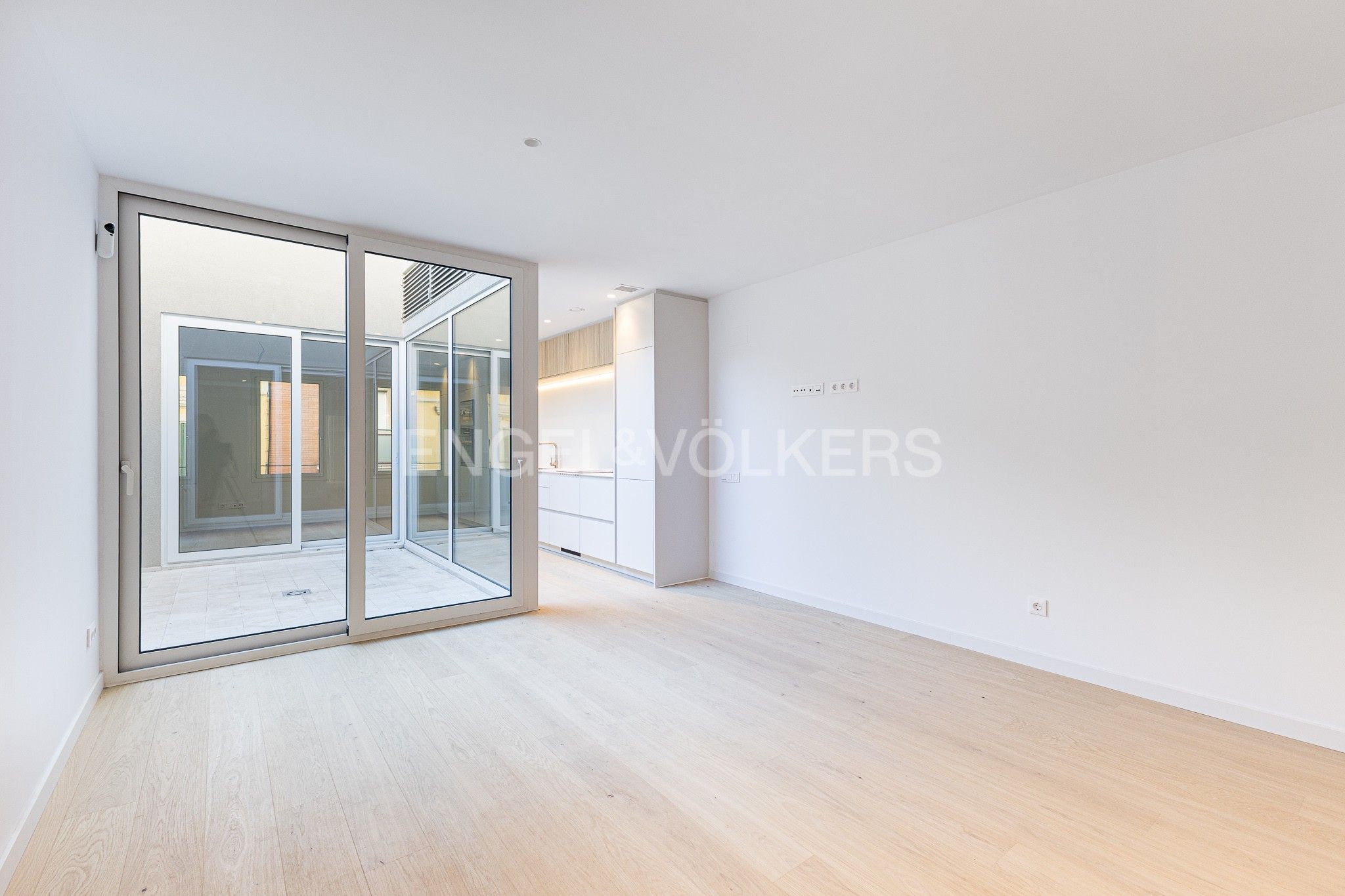 Vista exterior de Pis en venda en  Barcelona Capital amb Aire condicionat, Calefacció i Parquet